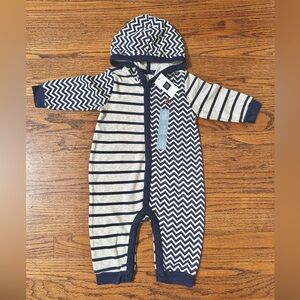 NWT- Gap Kids 3-6m Cute Baby 100% Cotton Navy Striped Hooded Romper